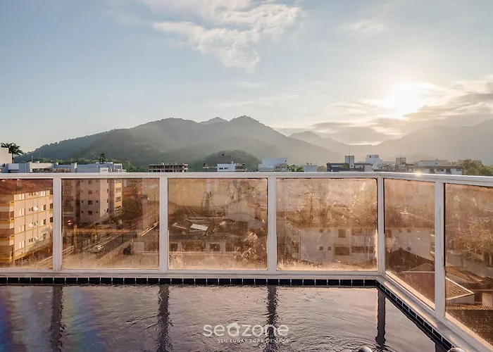 PVI - Apartamentos charmosos a apenas 450m da orla em Ubatuba/SP
